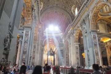 Petersdom in Rom - Innenansicht